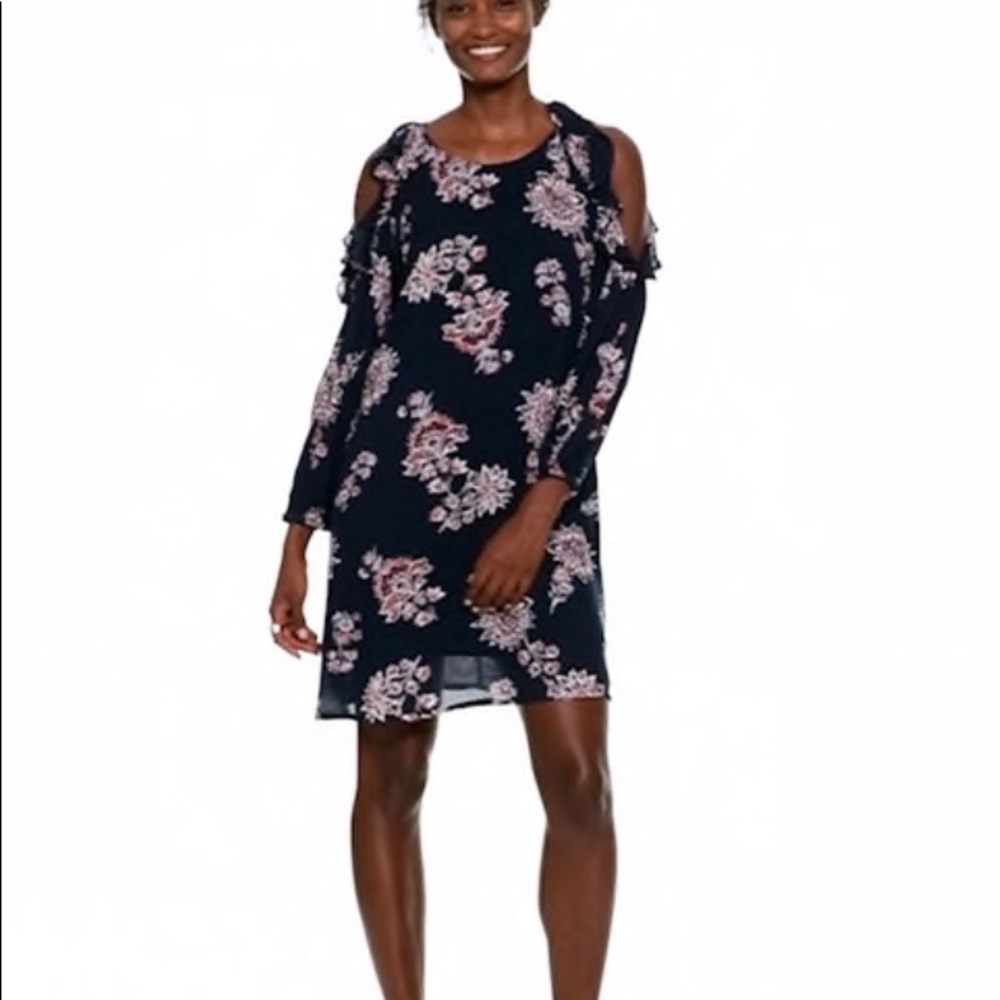 Navy blue floral cold shoulder dress!